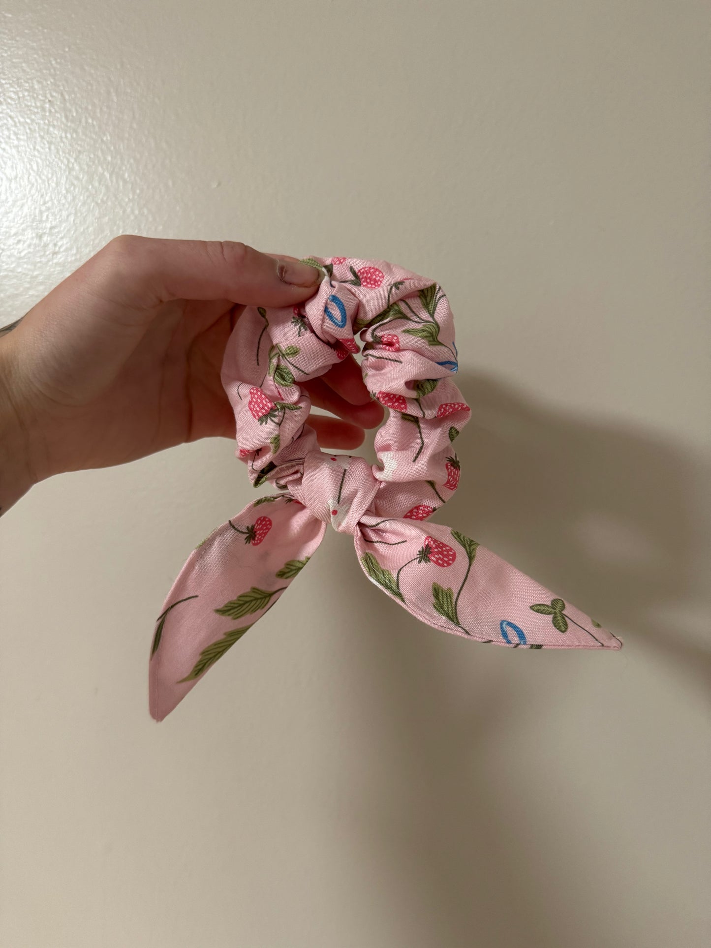 Bow Scrunchie