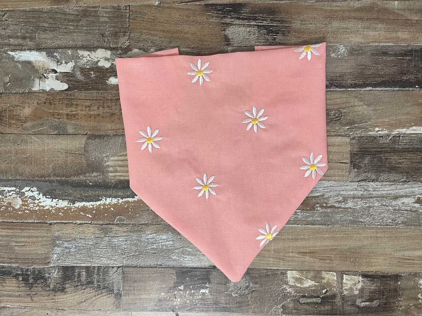 Daisy Dreamin’ Dog Bandana