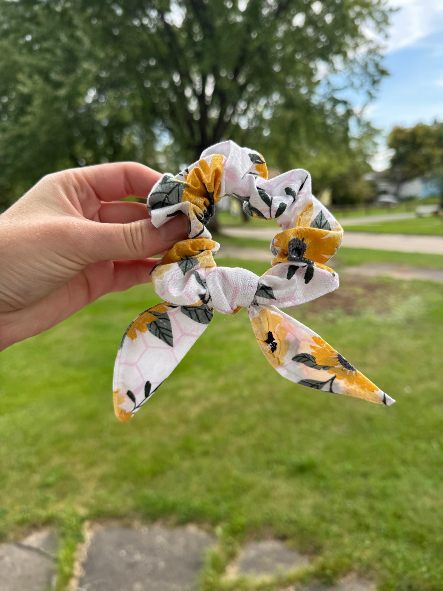 Bow Scrunchie
