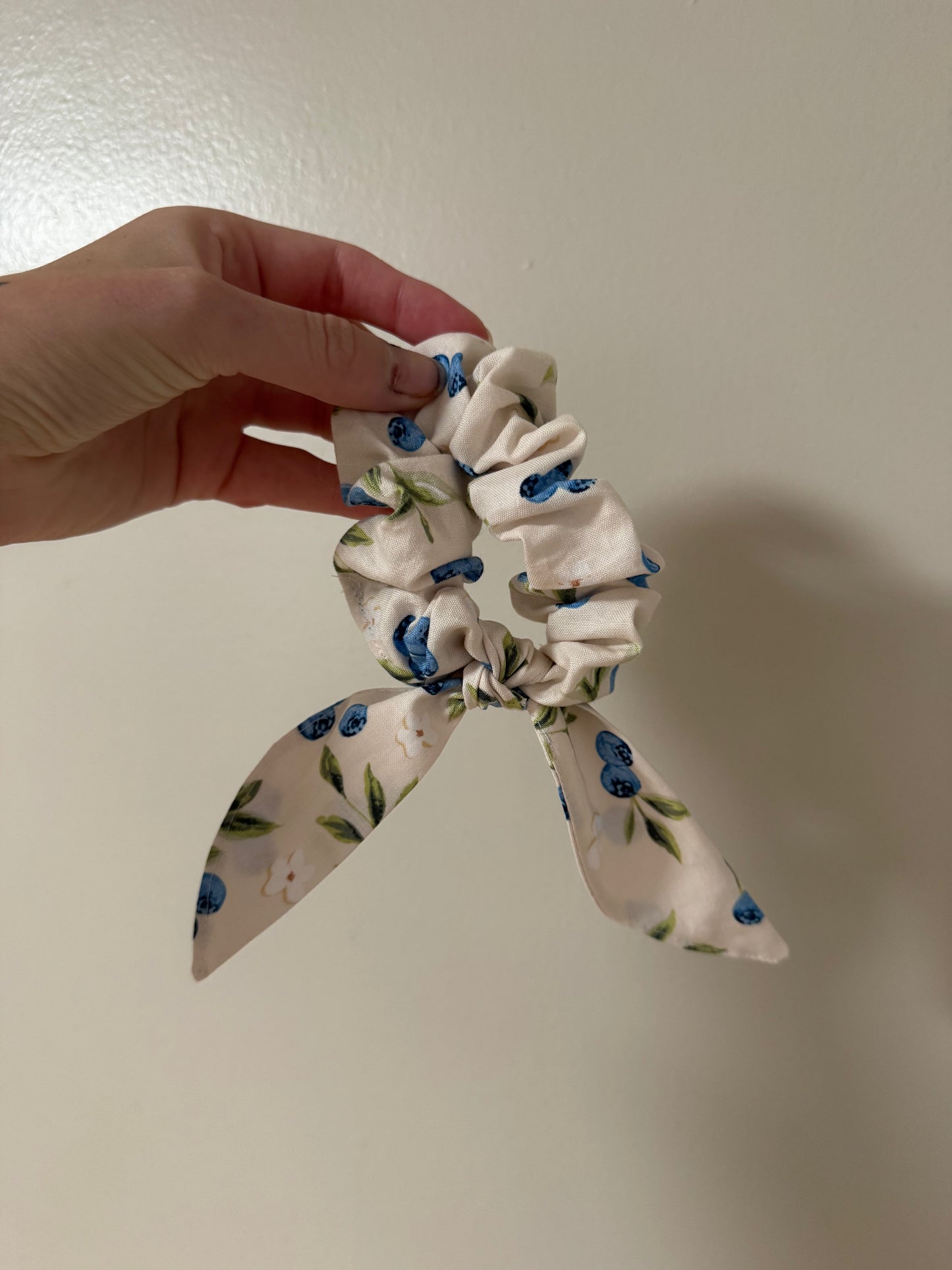 Bow Scrunchie