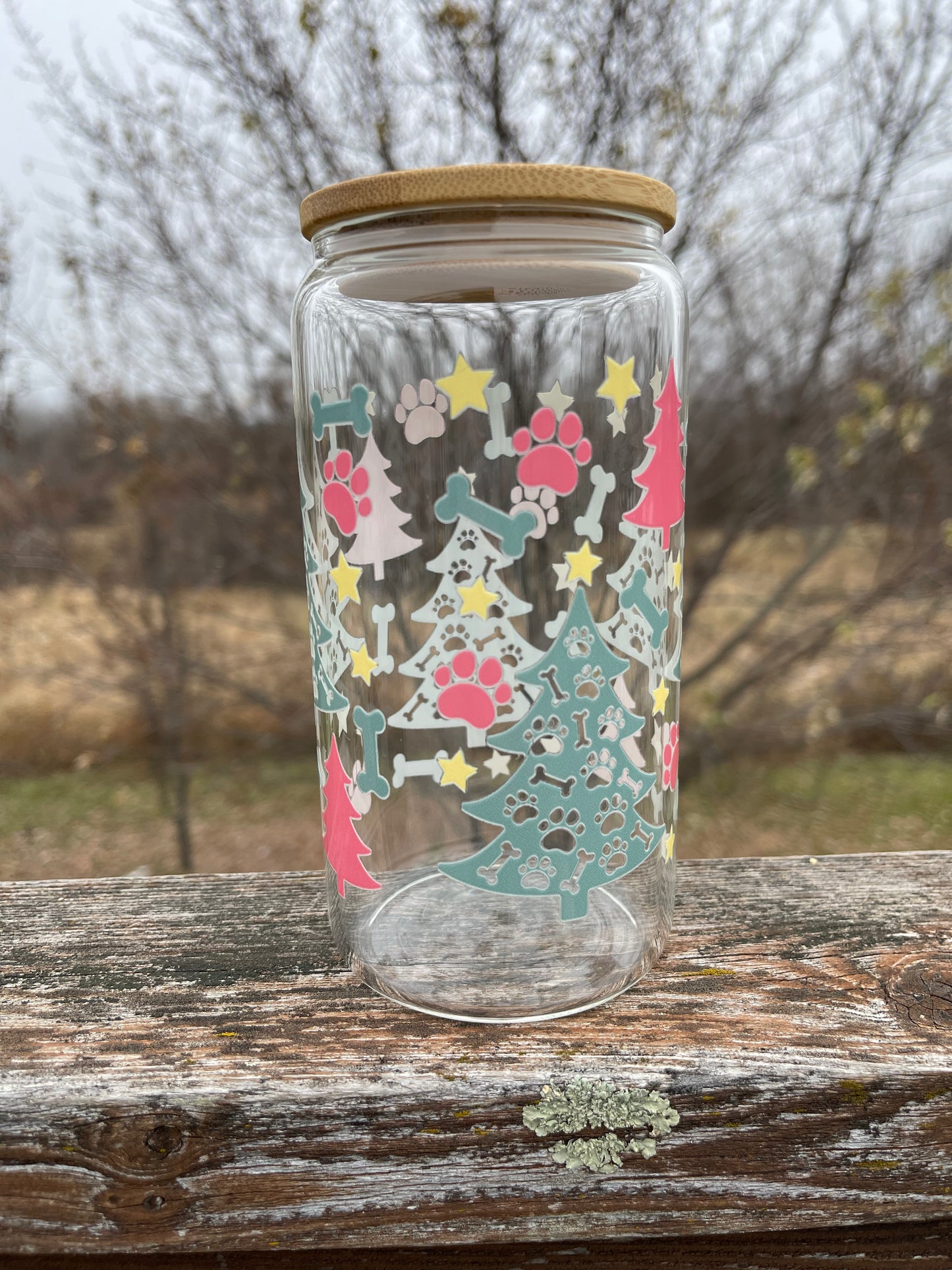 Happy Pawlidays Glass Cups