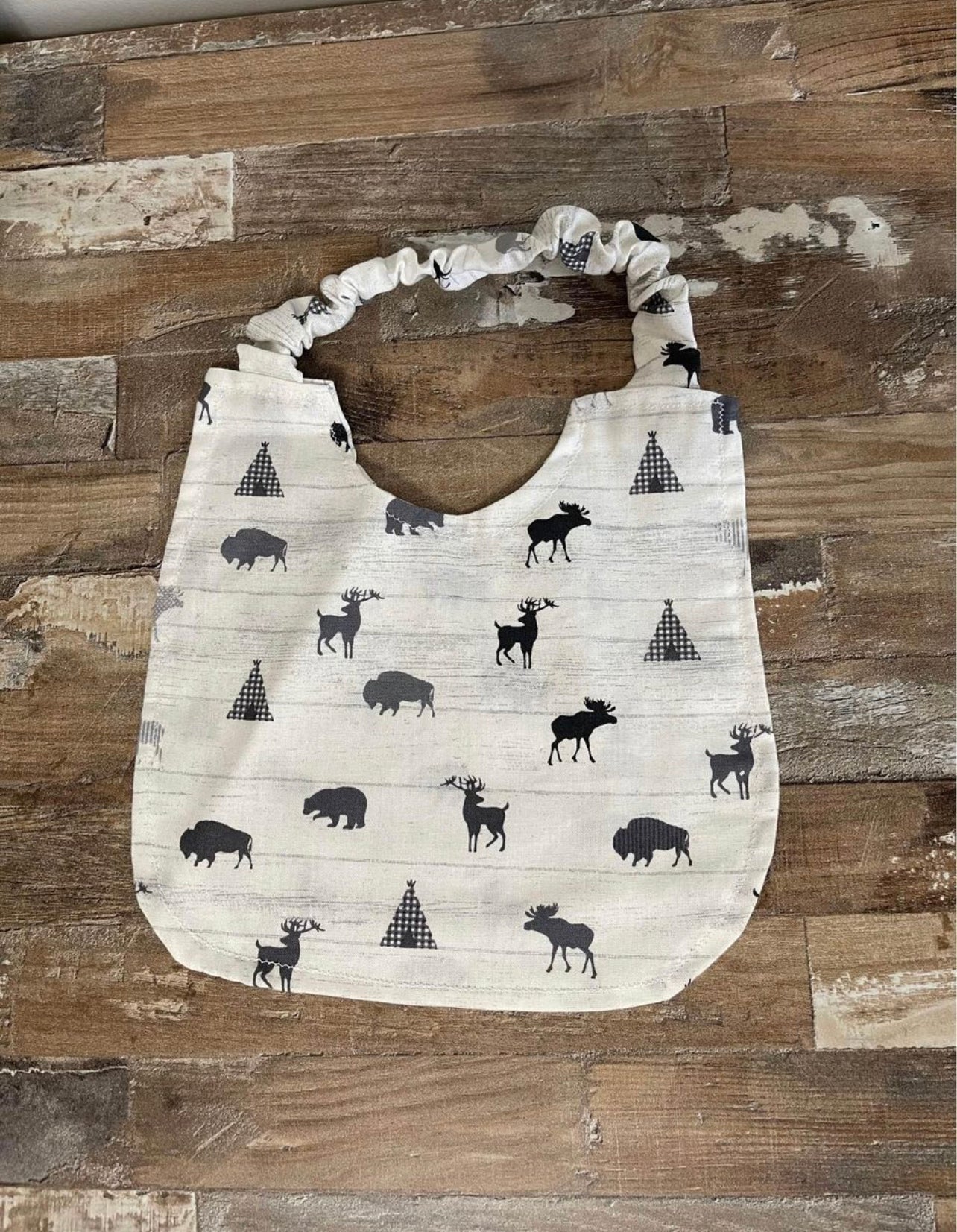 Shiplap Forest Animals Scrunchie Baby Bib